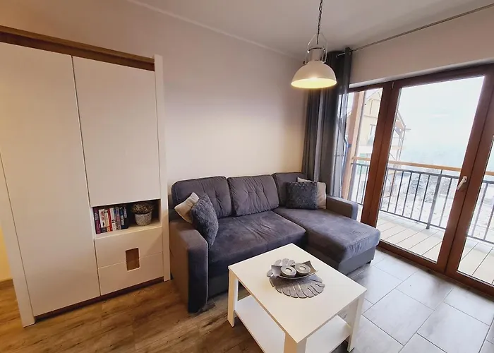 E5 Karpatia - 5d Appartamento *